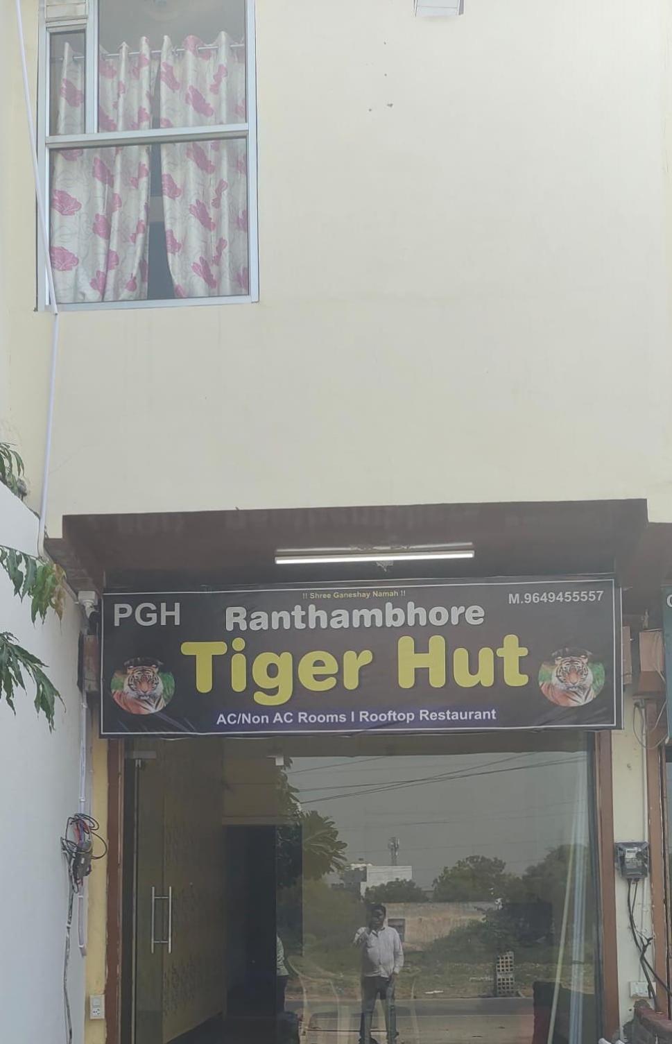 Ranthambhore Tiger Hut ซาวาย มาโดปูร์ ภายนอก รูปภาพ